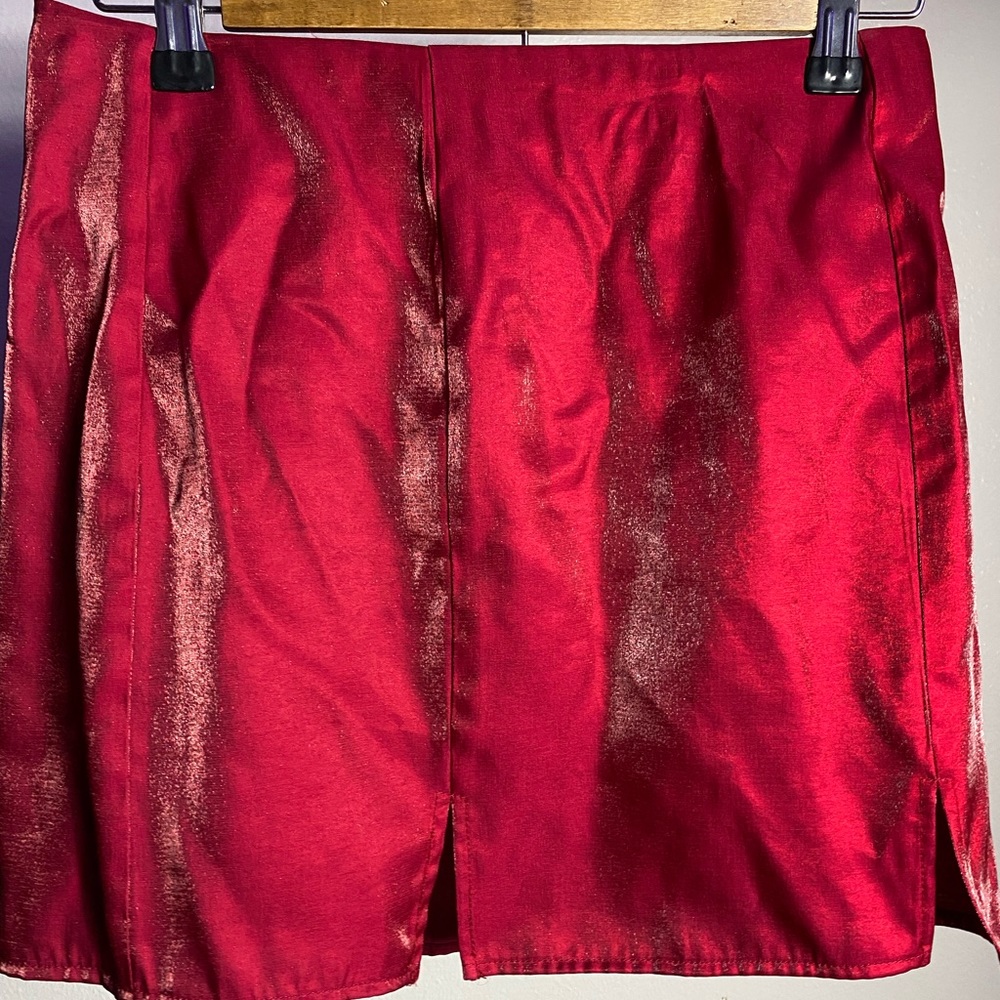 Red Glowy Forever 21 Skirt Size M